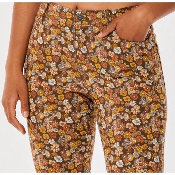 Hollister Womens Retro Floral Flare Pants Size M Boho 70s Y2K Hippie Mushrooms - Picture 12 of 13